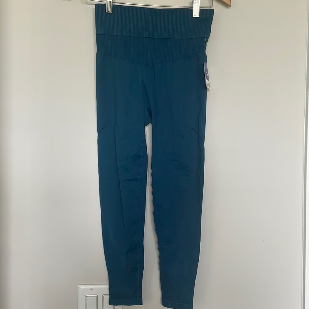 Joy Lab Blue Opal Capri Leggings NWT